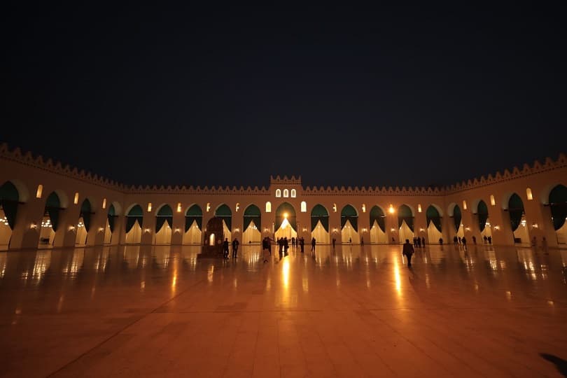 وزيرا السياحة والآثار والأوقاف يفتتحان مسجد الحاكم بأمر الله بشارع المعز بعد الانتهاء من ترميمه