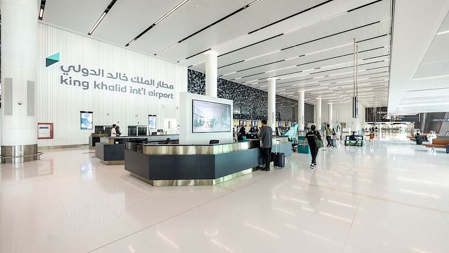 "الطيران المدني" السعودية تصدر تقرير أداء المطارات الداخلية والدولية خلال شهر مارس 2024