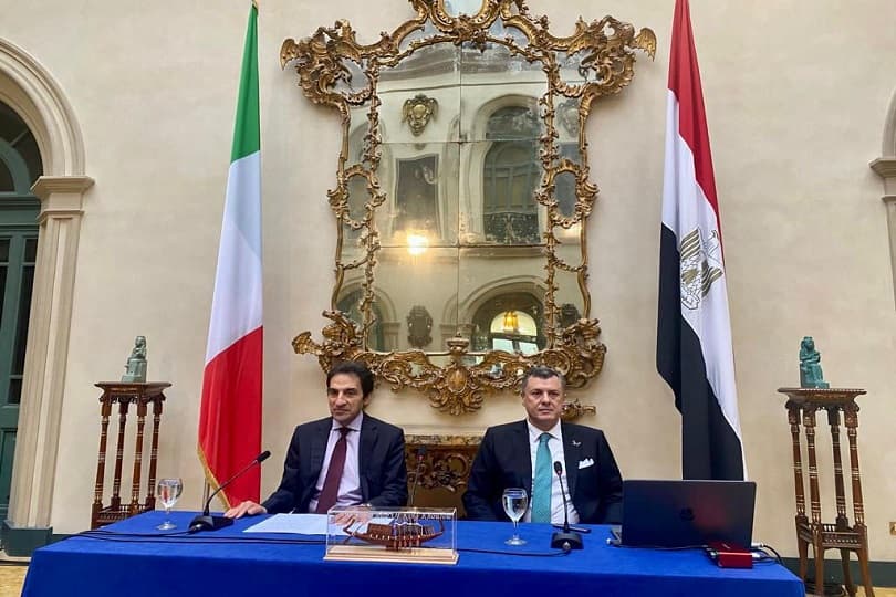 وزير السياحة يبحث زيادة الحركة السياحية الوافدة لمصر من إيطاليا مع منظمي الرحلات