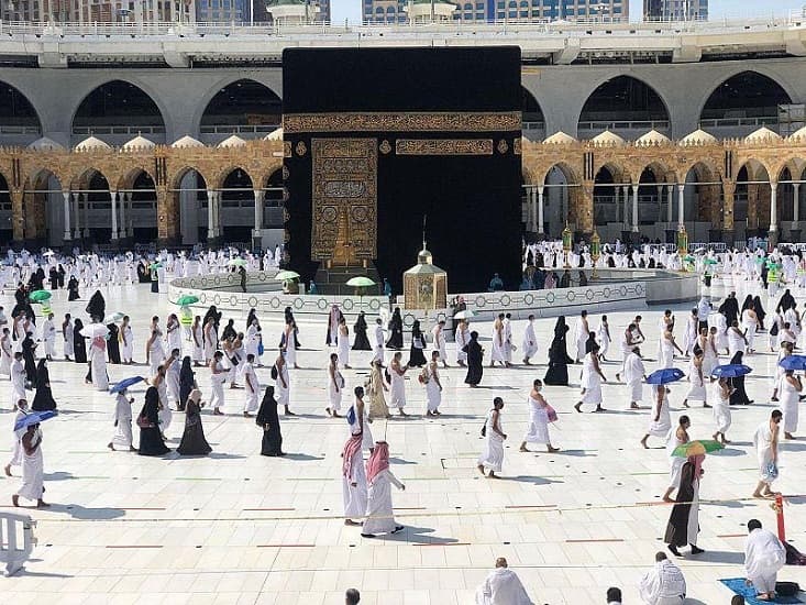 وزارة الحج والعمرة السعودية: عدد المسجلين في تطبيق "اعتمرنا" يقترب من 2 مليون.. انفوجراف