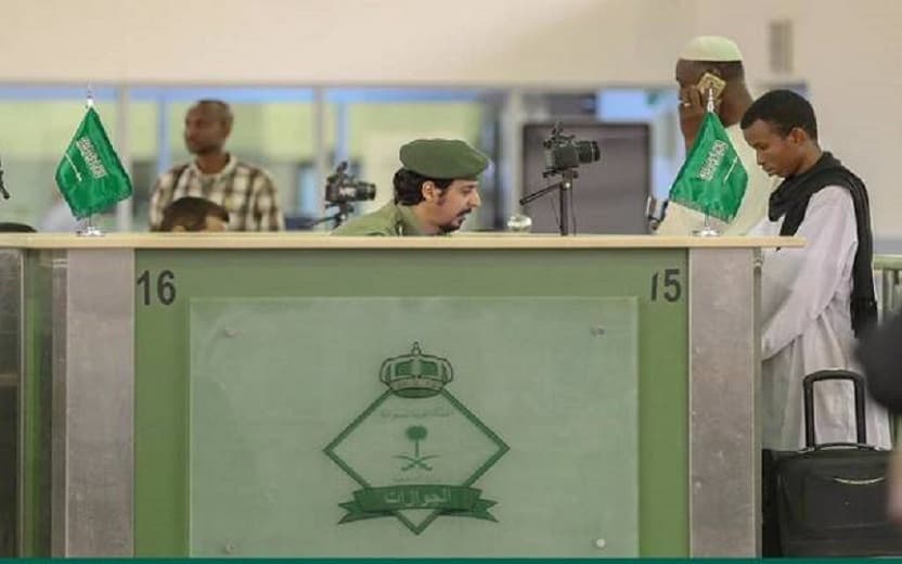 السعودية تعلن رابط تسجيل الأجانب القادمين من المحصنين وغير الحاصلين على لقاح كورونا