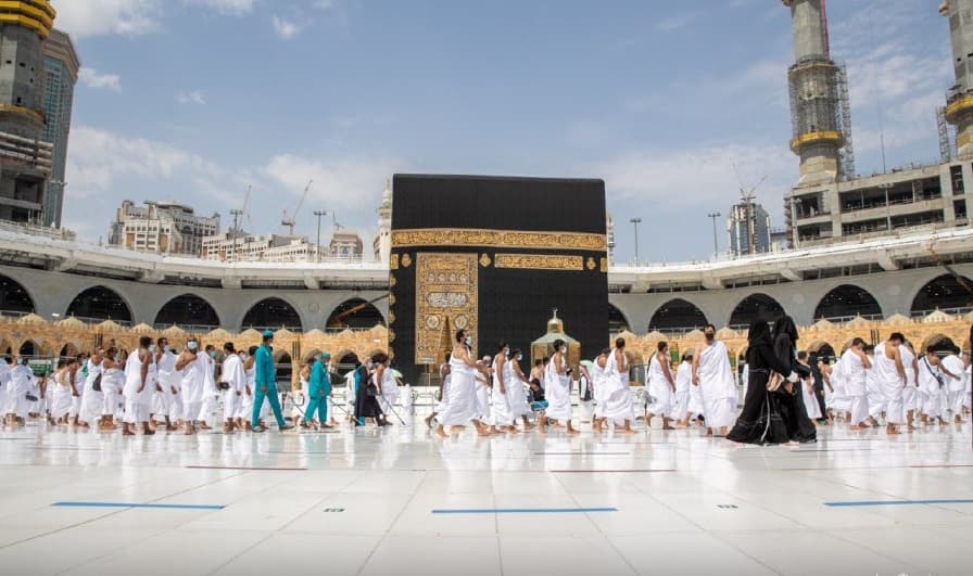 "السياحة" تحدد رسوم البوابة المصرية للعمرة للشركات المنظمة لرحلات موسم 1443هـ-2022م