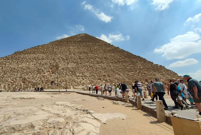 تعرف على أسعار تذاكر دخول هرم خوفو للسائحين والمصريين بدءا من 1 يناير 2025