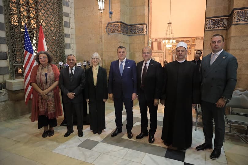عيسى والسفيرة الأمريكية بالقاهرة يفتتحان مركز زوار القبة الضريحية للإمام الشافعي