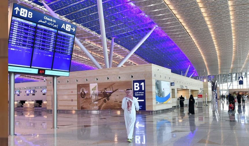 "الطيران المدني" السعودية تصدر تقريرها عن أداء مطارات المملكة لشهر فبراير 2023