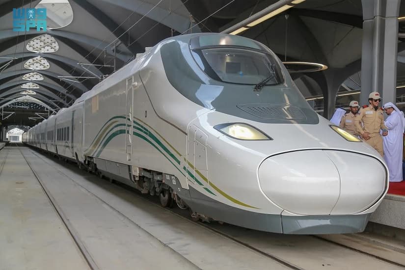 قطار الحرمين السريع يوفر 1.6 مليون مقعد لنقل المعتمرين خلال رمضان 1446هـ