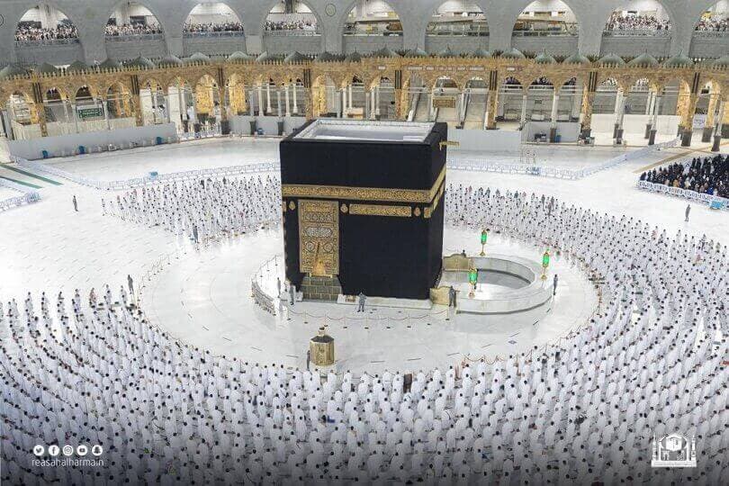 "الحج والعمرة" السعودية: إلغاء تصاريح الصلاة في المسجد الحرام وزيارة الرسول