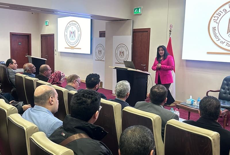 "السياحة" تروج لمنتج "العمرة بلس" في ندوة تعريفية للشركات العاملة بالسياحة الدينية