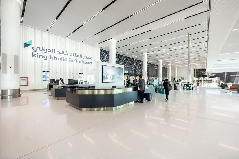 "الطيران المدني" السعودية تصدر تقرير أداء المطارات الداخلية والدولية لشهر أبريل 2024
