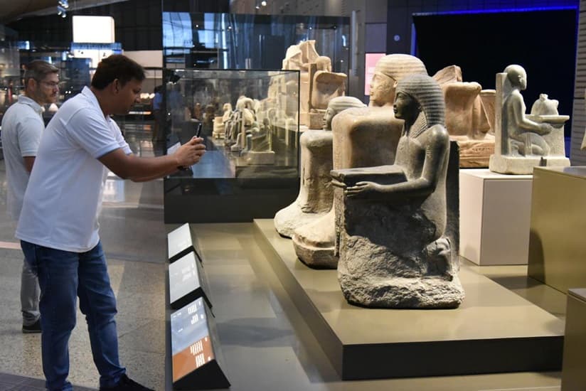 المتحف المصري الكبير يطلق خدمة الدليل الصوتي للزائرين تزامنا مع أول يوم لفتح للزيارة