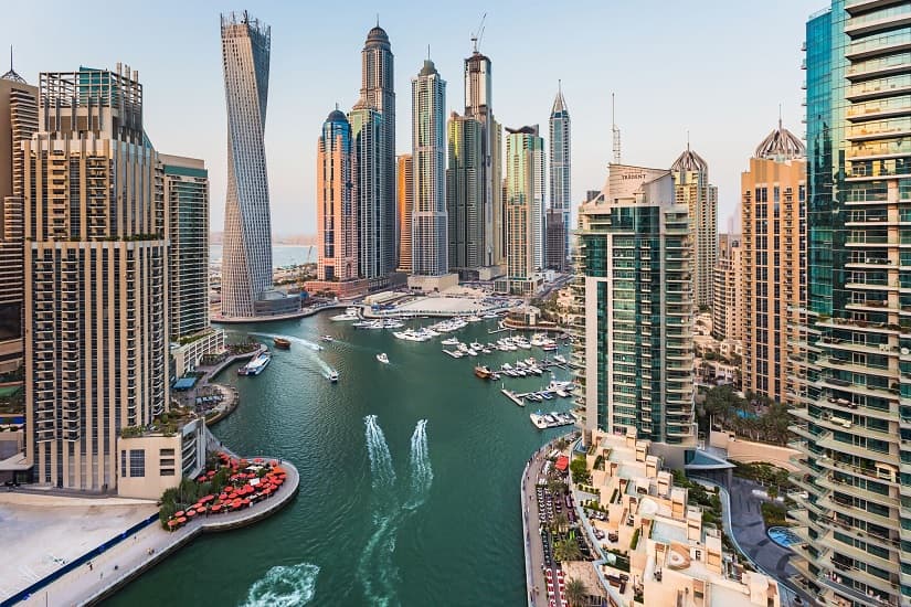 دبي تستقبل 1.9 مليون سائح في يناير 2025 بزيادة 9.6%