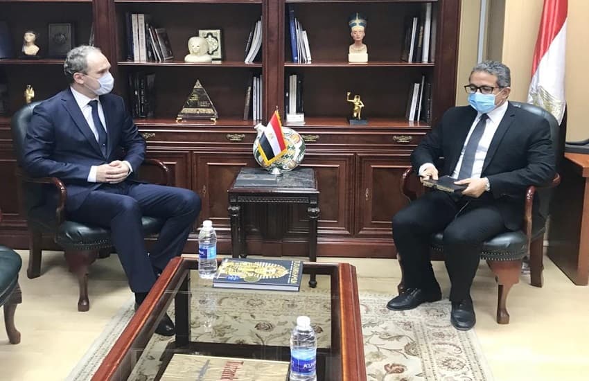 العناني يستقبل سفيري أوكرانيا وبيلاروسيا أولى الأسواق السياحية الوافدة لبحث سبل التعاون