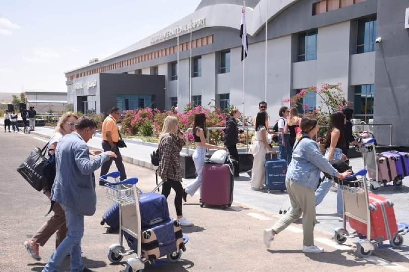 مطارا مرسى مطروح والعلمين يستقبلان 237 طائرة شارتر سياحية خلال موسم الصيف