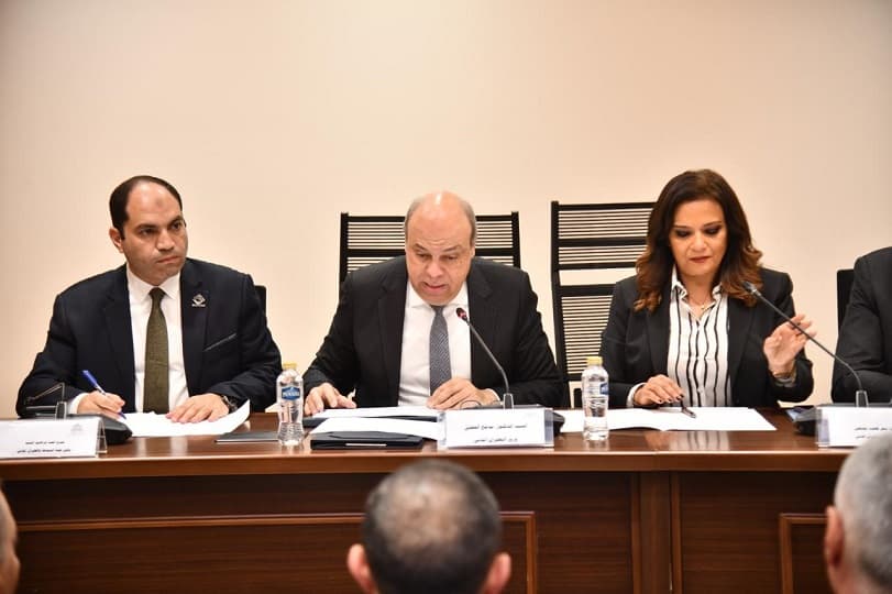 وزير الطيران المدني يستعرض خطة تطوير القطاع أمام لجنة السياحة والطيران بمجلس النواب.. تفاصيل