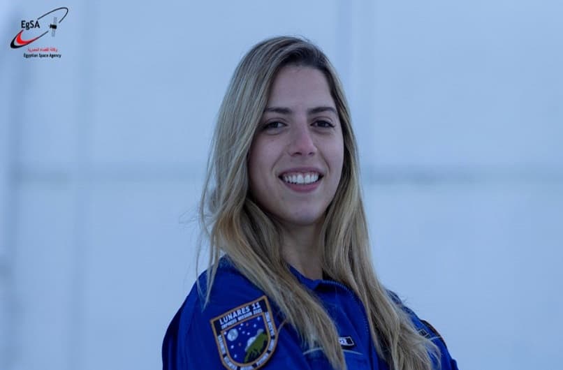 شركة "Blue Origin" تختار سارة صبري أول رائدة فضاء مصرية تطير إلى الفضاء