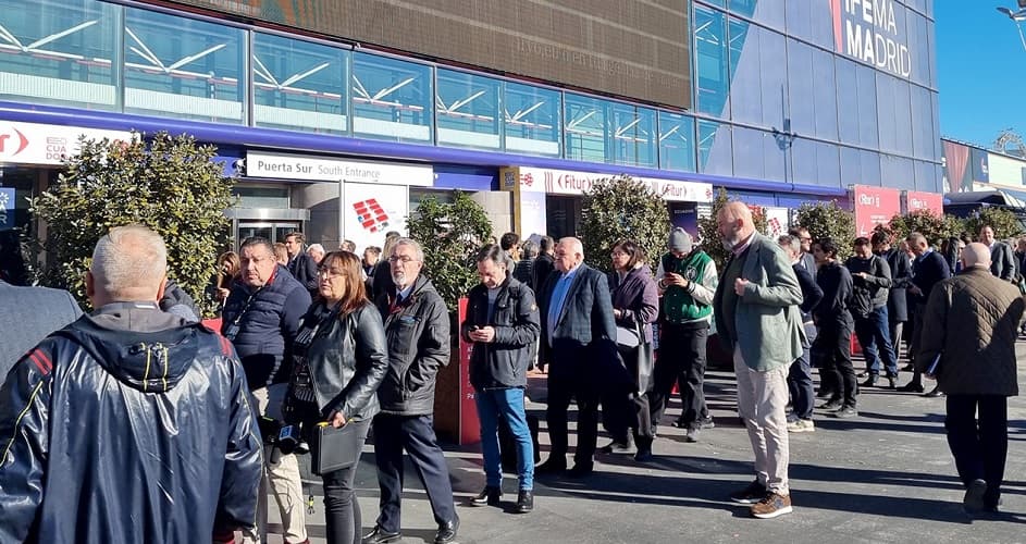 سلطنة عمان تشارك بمعرض "فيتور" السياحي بمدريد في أسبانيا بدءا من 22 يناير الجاري