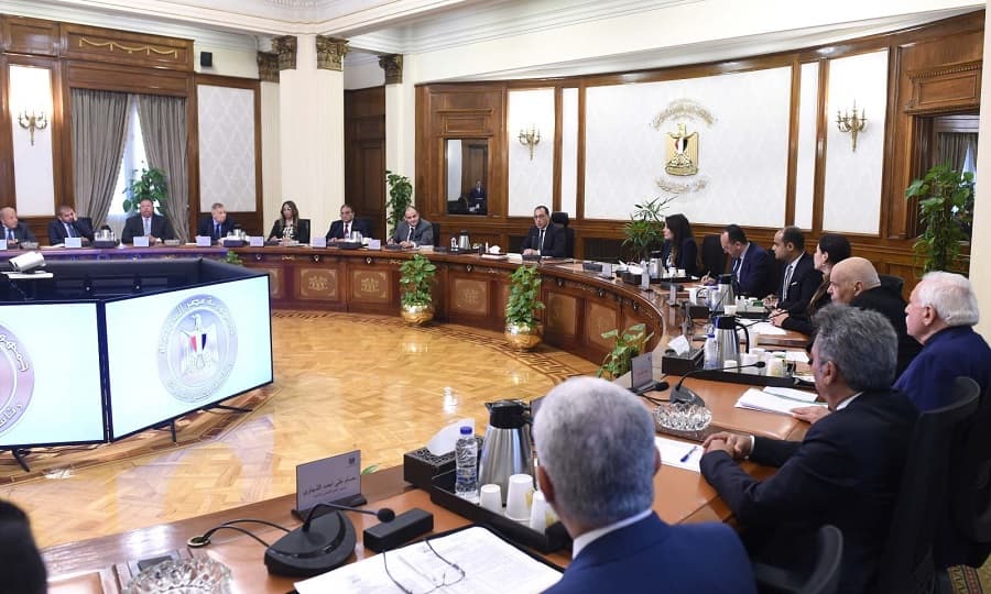 رئيس الوزراء: اجتماع خلال الأيام المقبلة لبحث تحديات الاستثمار السياحي في طابا ونويبع