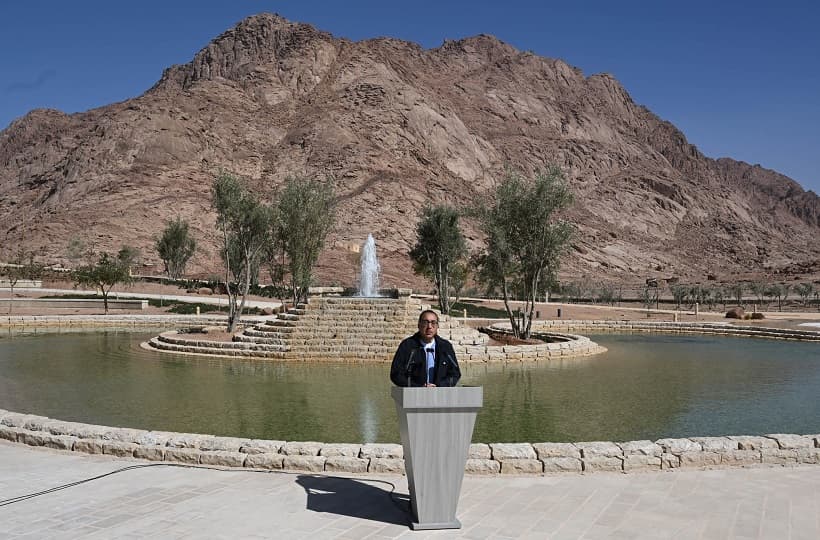 مدبولي: "التجلي الأعظم" سيكون هدية مصر للعالم ومقصدا لراغبي السياحة الدينية والترفيهية والبيئية
