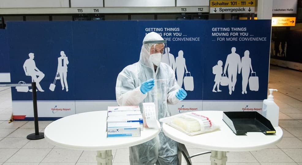 ألمانيا: اختبار كورونا إجباري على العائدين جوا بدءا من 28 مارس.. وتطبيقه يثير أزمة