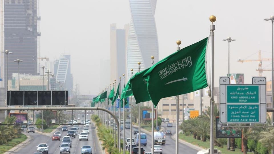 السعودية تلغي نظام الكفيل وتطلق مبادرة جديدة.. والتفعيل في مارس 2021