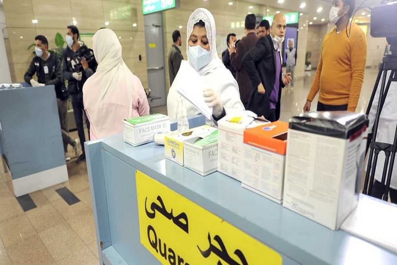 "الصحة" تكشف تفاصيل الـ3 حالات أميكرون القادمة من الخارج.. ورفع درجة الاستعداد بالمنافذ