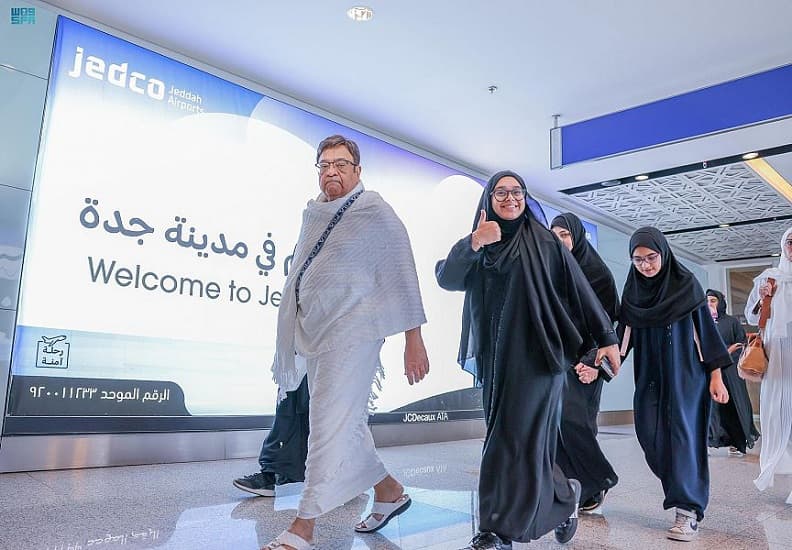 مطار الملك عبد العزيز بجدة يسجل 48 مليون مسافر خلال أول 11 شهرا من 2025