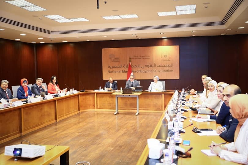 وزير السياحة: حصول 109 فنادق و40 مركز غوص وأنشطة بحرية بشرم الشيخ على شهاة التحول الأخضر