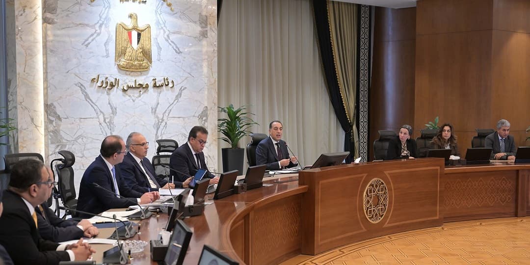 رئيس الوزراء يتابع تنفيذ توصيات اللجنة الاستشارية لتطوير السياحة.. أبرزها رسوم الخدمات المحصلة