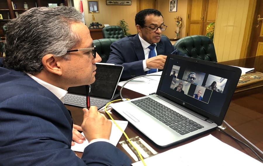سفراء الدول الإسكندنافية للعناني: ننصح المواطنين بعدم السفر إلا للضرورة ومصر ليس عليها قيود