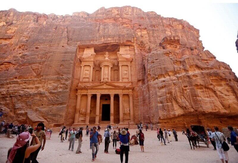 الأردن تستقبل نحو 3.1 مليون سائح خلال الـ8 شهور الأولى من 2022