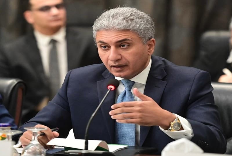 السياحة: غلق 12 كيانا وضبط 15 آخرين غير شرعيين يمارسون نشاط الحج والعمرة في 3 محافظات