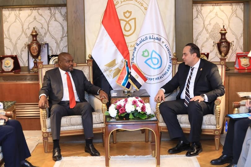 رئيس هيئة الرعاية الصحية يبحث مع سفير جنوب أفريقيا فرص التعاون في السياحة العلاجية