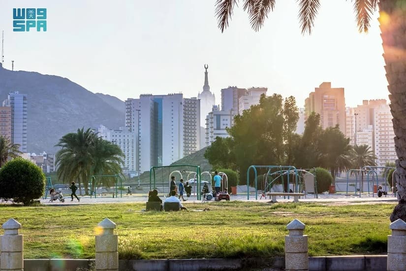 مكة المكرمة وجهة شتوية لقضاء الإجازة لعائلات السعوديين والمقيمين.. صور