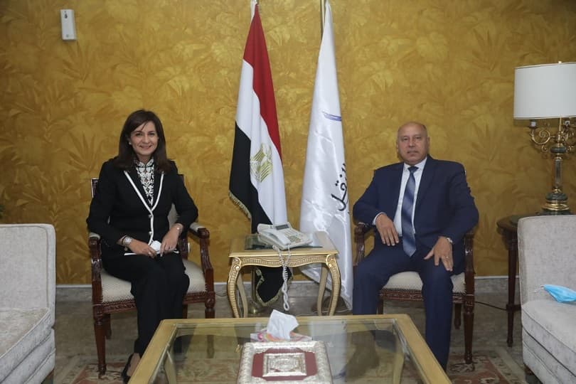 وزارتا الهجرة والنقل تبحثان التيسيرات الخاصة بسفر العمالة المصرية في الأردن