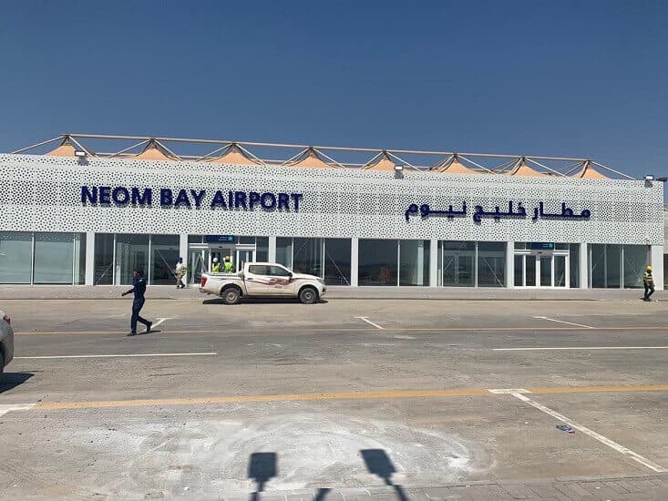 الخطوط السعودية: تشغيل رحلات منتظمة من مطار خليج نيوم إلى دبي يونيو المقبل