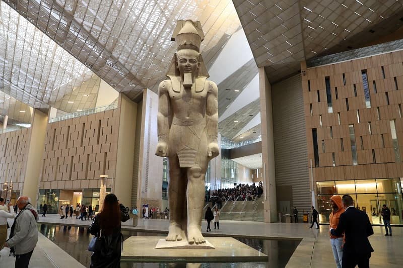 تطبيق مواعيد زيارة المتحف المصري الكبير الرسمية الجديدة اعتبارا من فبراير المقبل