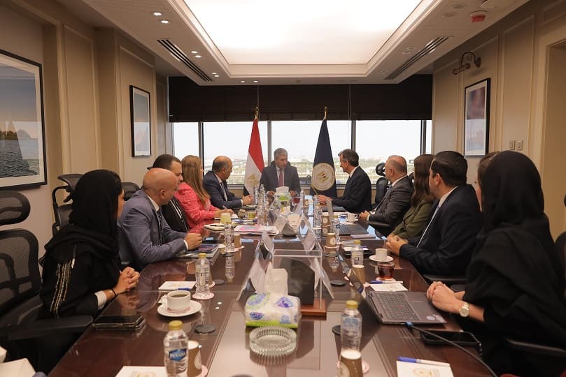 وزير السياحة يبحث مع شركة أرويا كروز للرحلات البحرية السعودية الترويج لمصر في برامجها السياحية