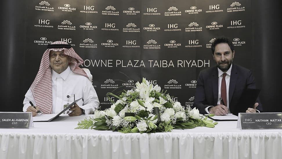طيبة للاستثمار تتفق مع "إنتركونتيننتال" العالمية لتشغيل فندق كراون بلازا الرياض