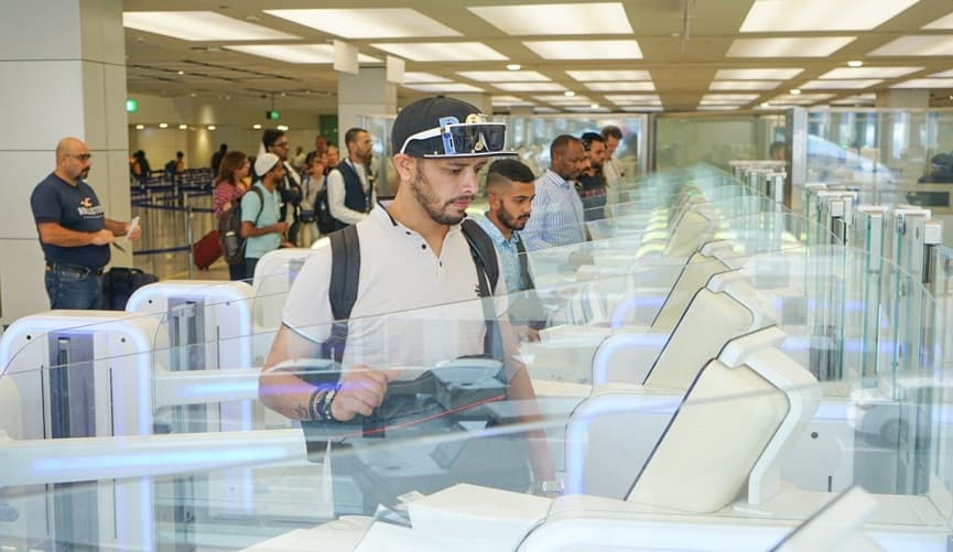 مطارات دبي: البوابات الذكية تنهي إجراءات 9 ملايين مسافر في النصف الأول من 2023