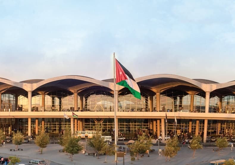 مطار الملكة علياء بالأردن يستقبل 8.9 مليون مسافر خلال أول 11 شهرا من 2025 بزيادة 10.3%