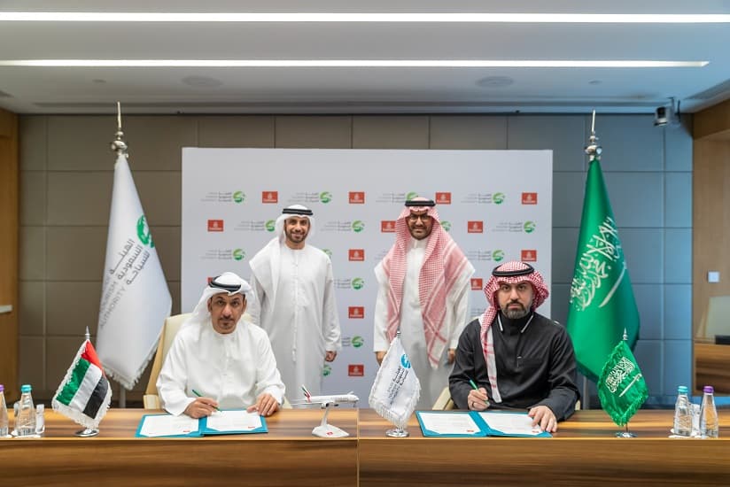 مذكرة تفاهم بين "السعودية للسياحة" وطيران الإمارات لترويج المملكة حول العالم