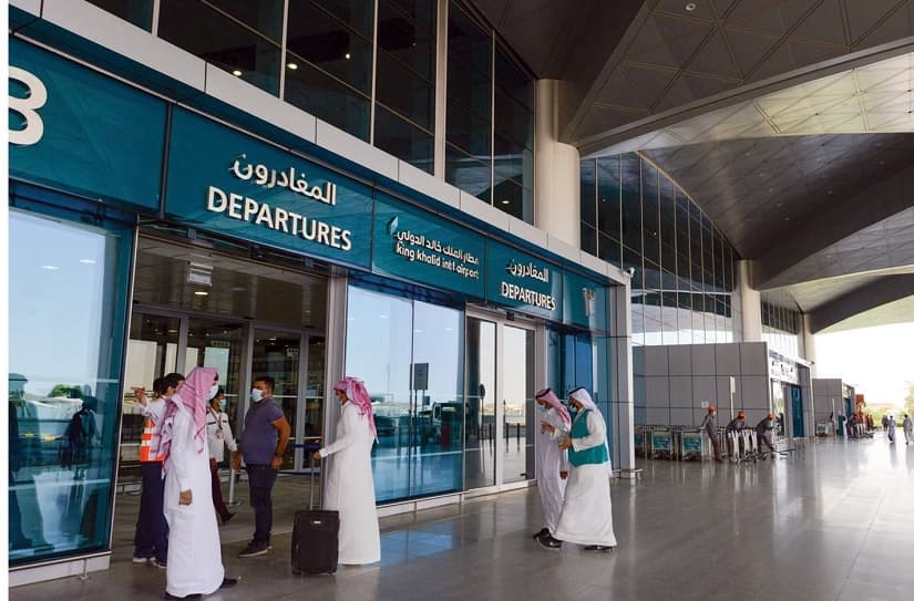 "الطيران المدني" السعودية تصدر تقرير أداء المطارات الداخلية والدولية خلال نوفمبر 2024