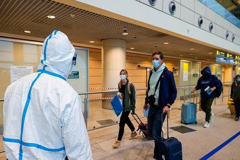 روسيا تحظر بشكل كامل دخول القادمين من 9 دول إفريقية وهونج كونج بسبب كورونا