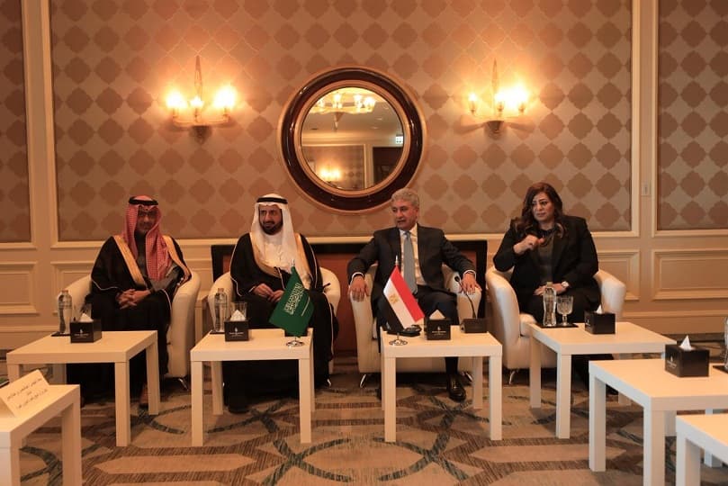 فتحي ووزير الحج والعمرة السعودي يلتقيان مع شركات السياحة المصرية المتخصصة في تنظيم رحلات الحج والعمرة