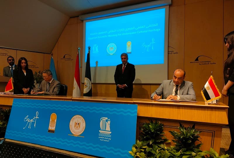 مصر والصين توقعان مذكرة تفاهم في مجال الآثار البحرية والتراث الثقافي المغمور بالمياه