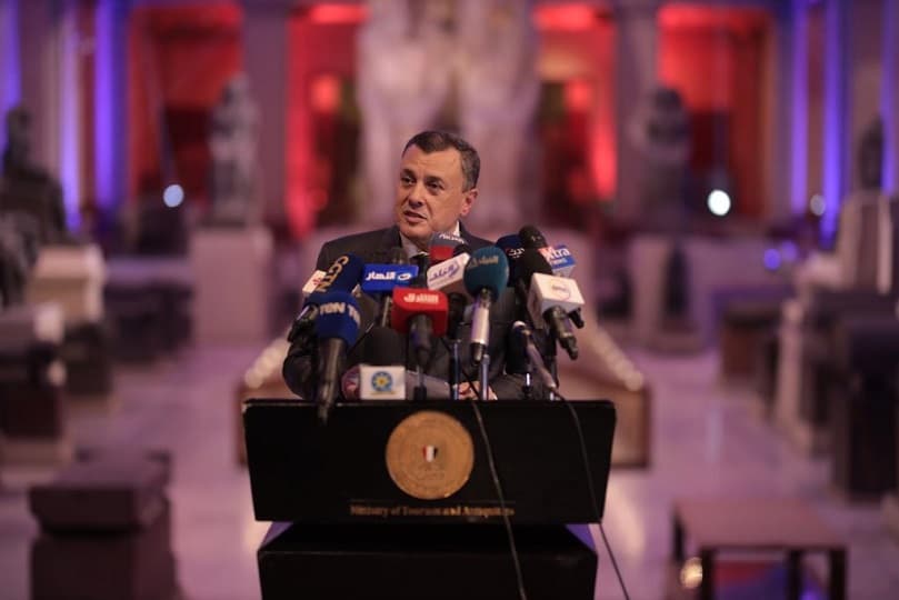 وزير السياحة والآثار يصدر قرارا بتعيين علي عبد الحليم مديرا عاما للمتحف المصري بالتحرير