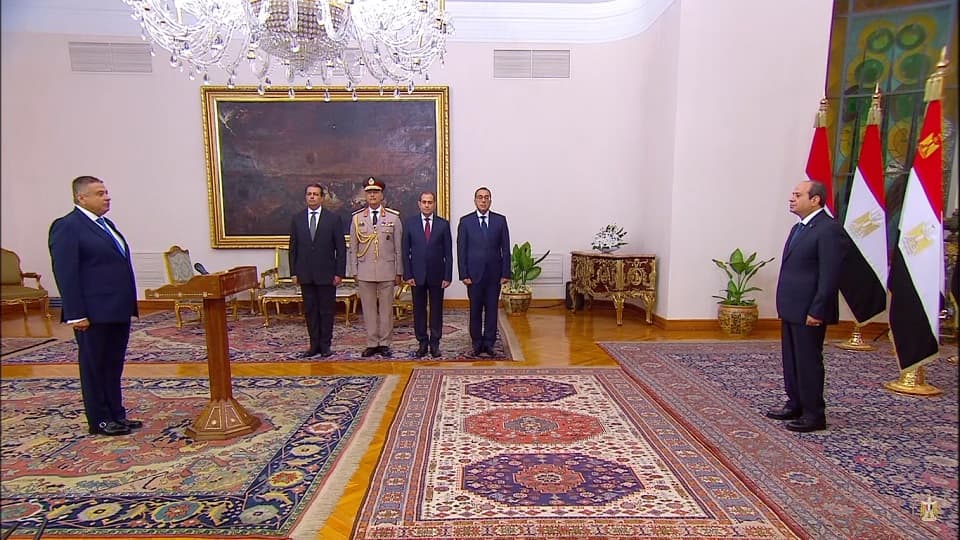 منتصر مناع تؤدي اليمين الدستورية نائبا لوزير الطيران المدني أمام الرئيس السيسي