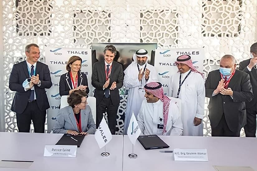 "الخطوط السعودية لهندسة الطيران" توقع اتفاقية مع "تاليس" لصيانة الطائرات وإصلاحها