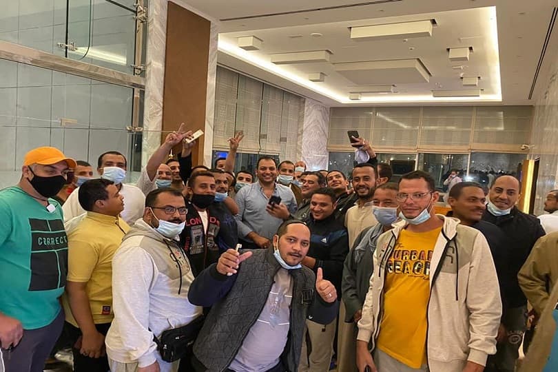 خطة "الهجرة" و"السياحة" لسفر المصريين العالقين في الخارج.. وتخصيص خط ساخن للشكاوى