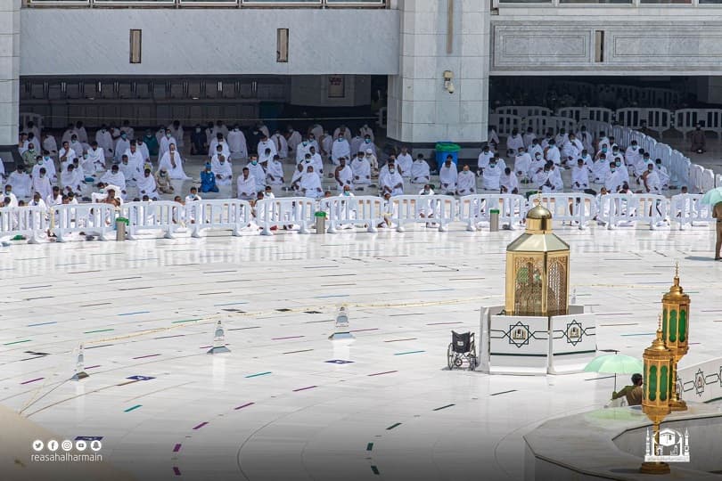 السعودية: اقتصار تصاريح العمرة والصلاة في الحرمين على المحصنين بجرعتي لقاح كورونا بدءا من 10 أكتوبر